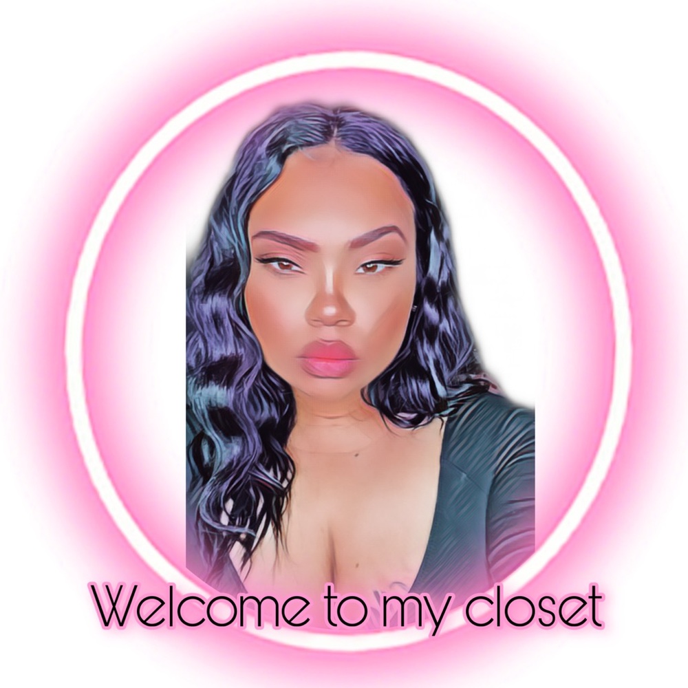 Meet your Posher, Titiana